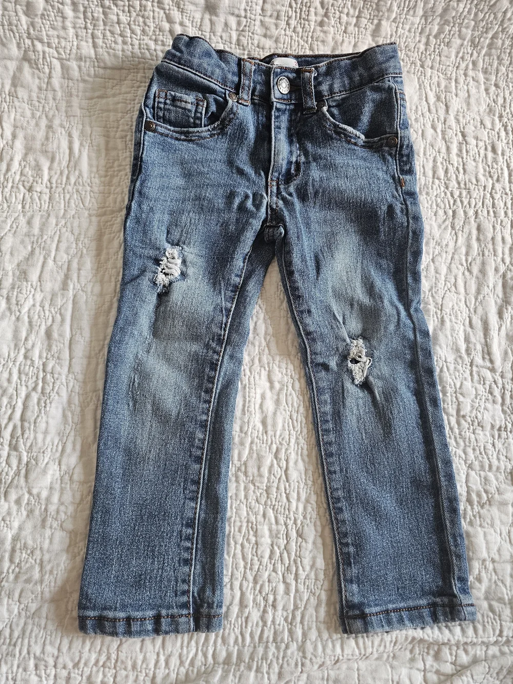 Old Navy Light Blue Distressed Kids Jeans Pair Old Navy/Epic Threads Boy 2T
